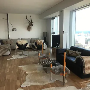 Unik Udsigt Og Beliggenhed Apartment Århus